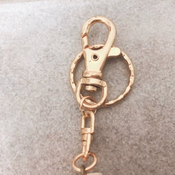 NEW Korean Keychain Souvenir - Picture 4 of 4